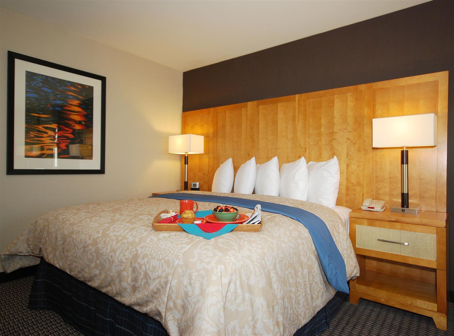 Best Western Plus Marina Gateway Hotel National City Eksteriør billede