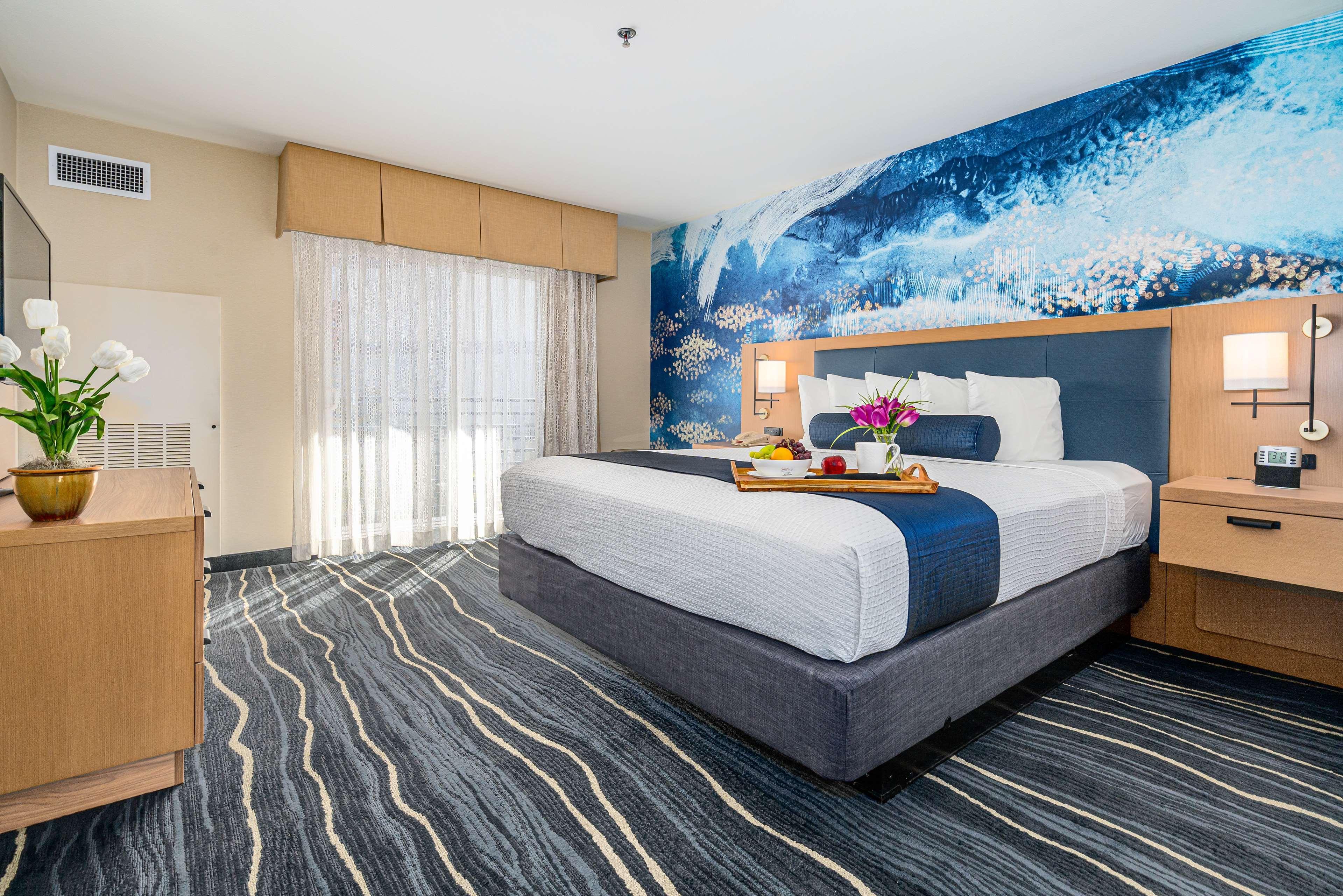 Best Western Plus Marina Gateway Hotel National City Eksteriør billede